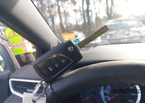 2020 Toyota Corolla Se z USA, uszkodzony, nr VIN 5YFS4RCE4LP044683